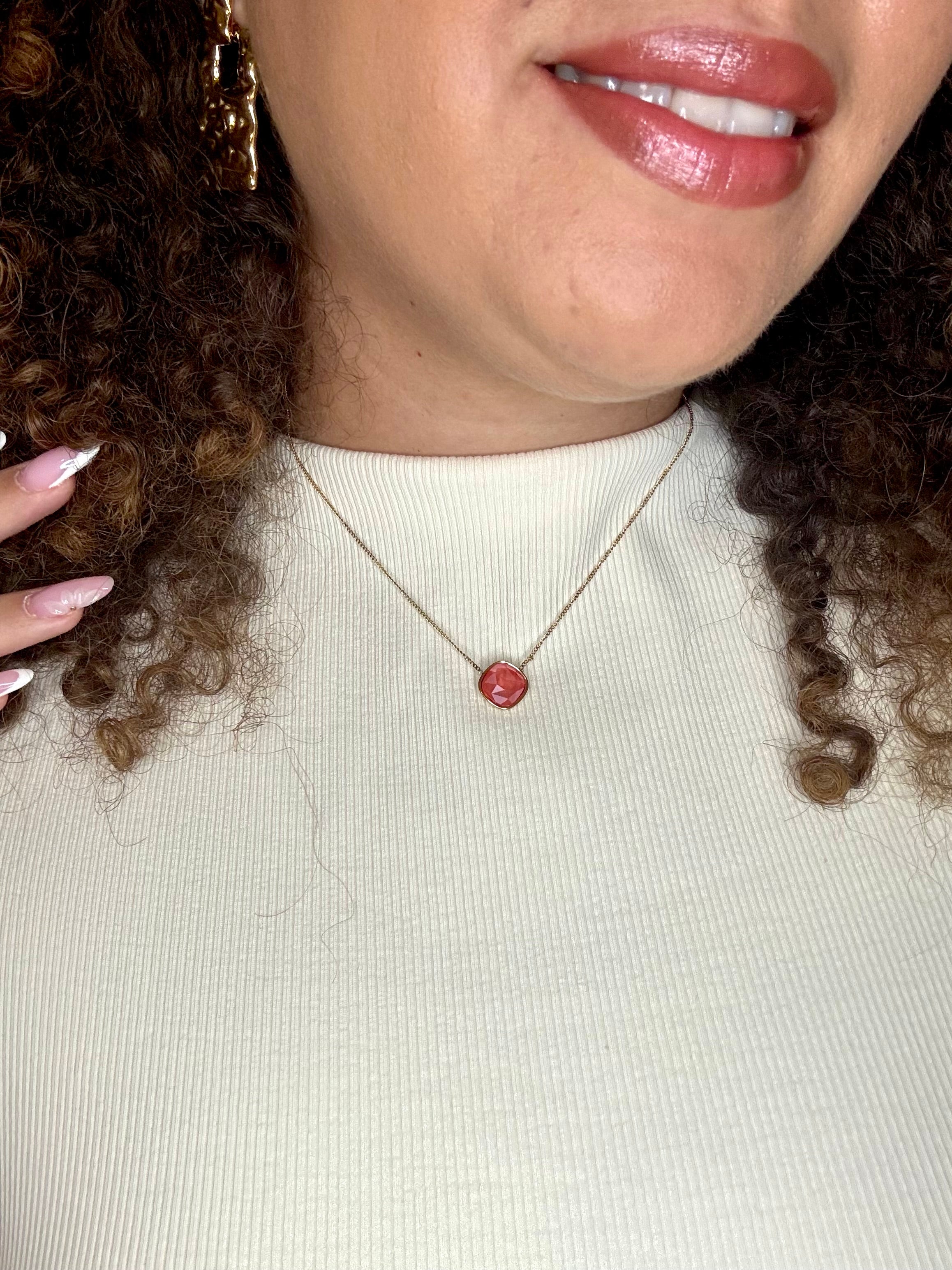 Collier Éclat - Corail - orné de cristaux de Swarovski®
