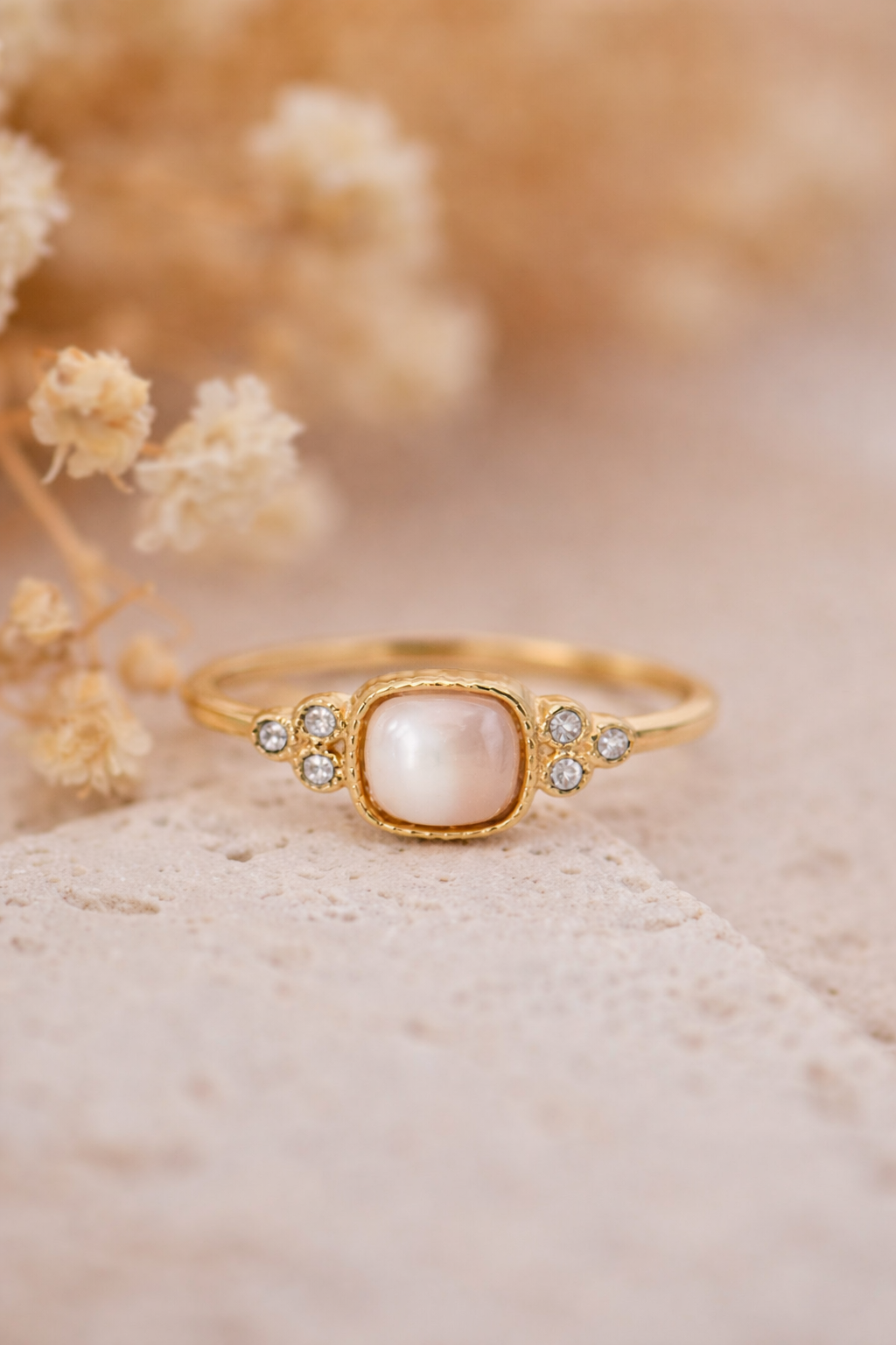 Bague Malia - nacre blanche