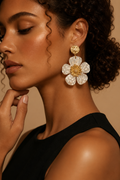 Boucles d’oreilles Fleur Nacrée