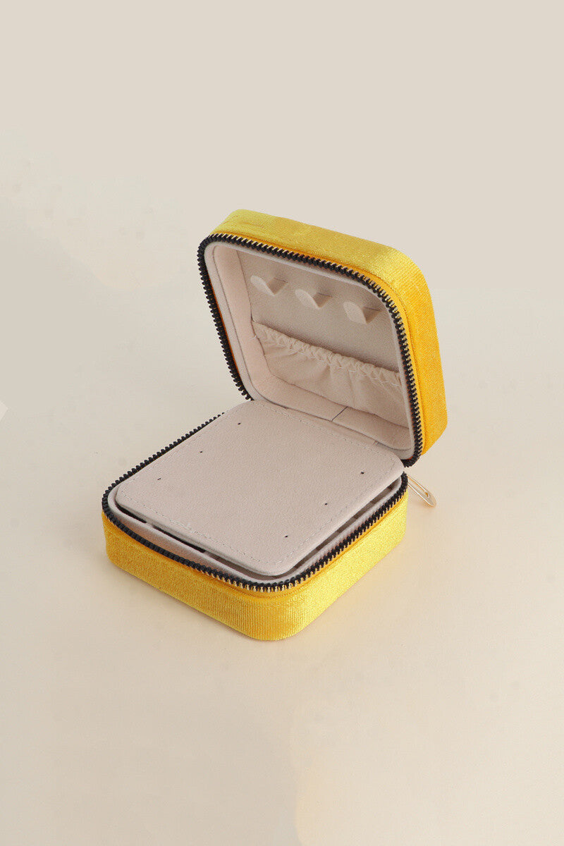 Boîte à bijoux - avec miroir