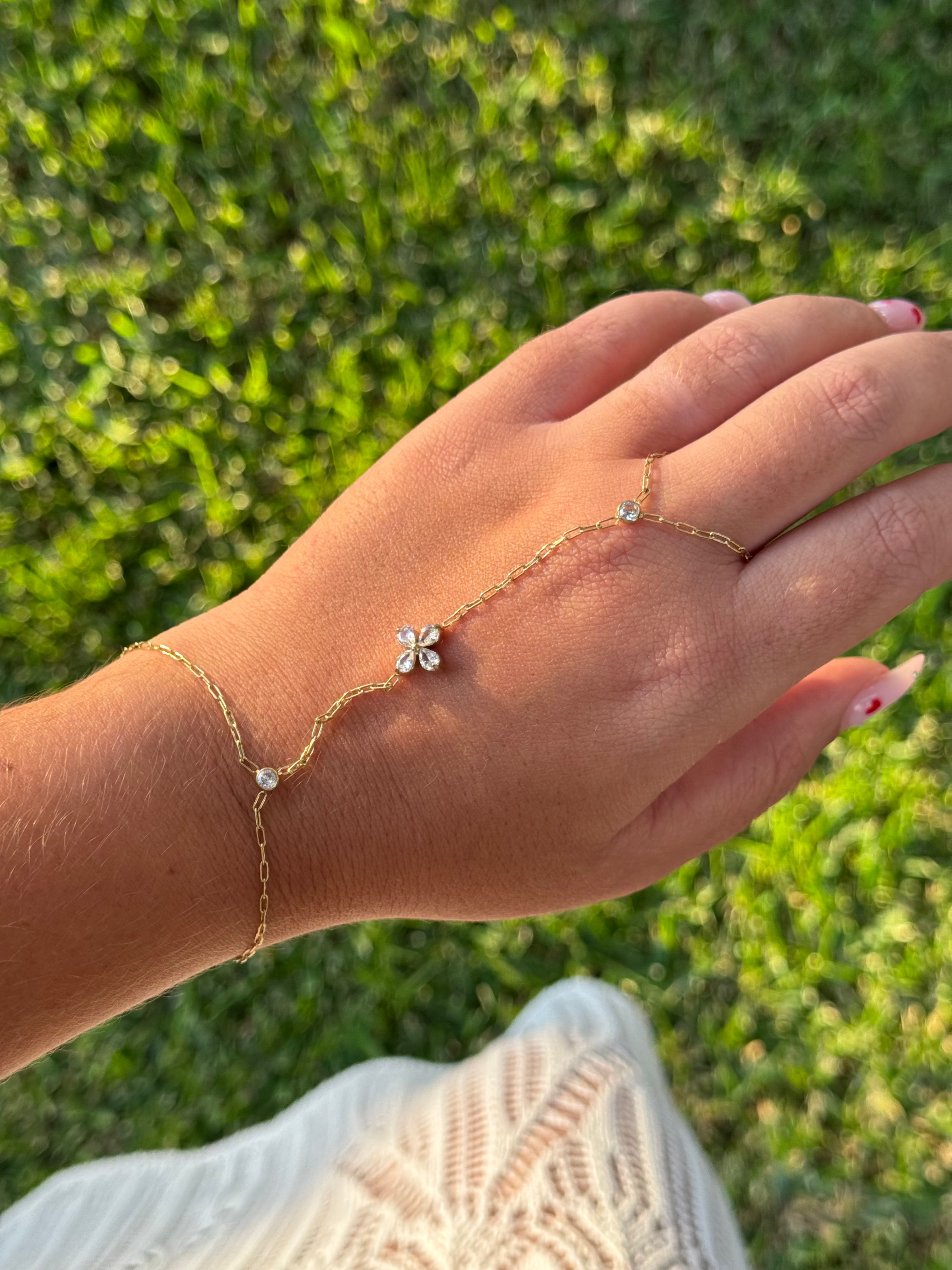 Chaîne de main Luna